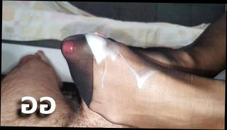 Video 1405285101: nylon pantyhose foot job, nylon foot job cum, nylon foot job handjob, straight foot, european foot