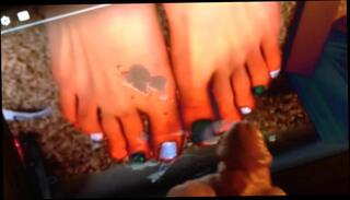 Video 351687001: cum feet toes, gay sexy feet, sexy man feet, feet hd