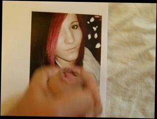 Video 122253101: gay man emo