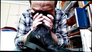 Video 1571136241: boots fetish, gay boots, old gay
