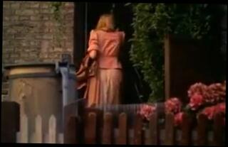 Video 732319304: danish retro