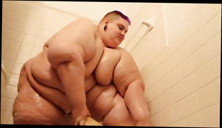 Video 820939801: ssbbw mom, ssbbw shower, homemade mom, homemade straight, american mom