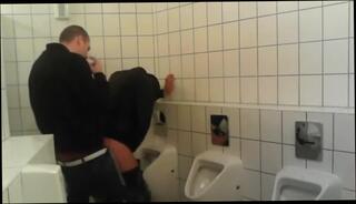 Video 408932904: outdoor bareback gay, crazy bareback, gay locker