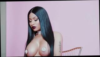 Watch the video about Nicki Minaj - Paper