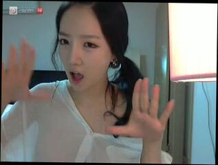 Video 94195604: korean webcam, park girl