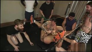 Video 1019241004: gay bareback group sex, muscle bareback group sex, horny gym, horny load