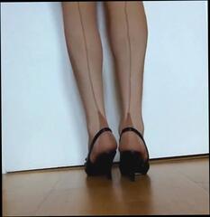 Video 246258101: nylon heels, man gay