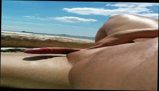 Video 226572901: gay man jerking, beach jerk