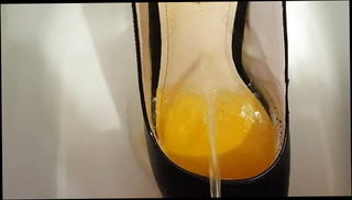 Video 1571143621: sister pissing, piss gay, sister's shoes
