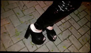 Video 1564220301: latex shemale, latex amateur, latex high heels, latex outdoor, latex public