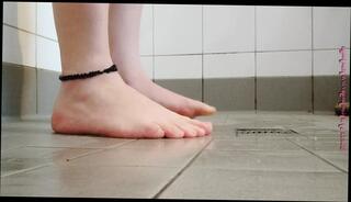Video 1597300971: fetish gay solo, fetish amateur gay, gay man fetish, amateur solo hd, shower feet, bare feet, feet soles, bathroom fetish
