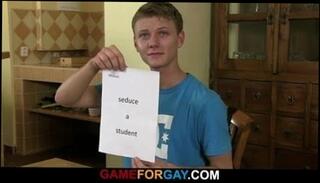 Video 111635401: gay porn seducing, blowjob gay porn, gay porn games, seduces hetero