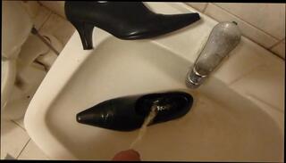 Video 312258701: wife pissing, high heels pissing, heels gay, man gay, gay hd