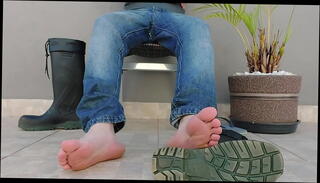 Video 1513249935: foot fetish feet worship, foot fetish amateur gay, foot worship cum, foot fetish cumshot, flip flops worship, foot worship boot, gay leather fetish, cowboy feet, uniform fetish