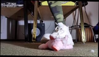 Video 1467155103: solo female feet, feet fetish, solo amateur toys, crush fetish boots, feet trample