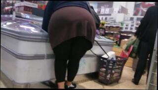 Watch the video about Sexy Kurdish Milf BBW Pt2.