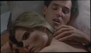 Video 72370304: star seduces