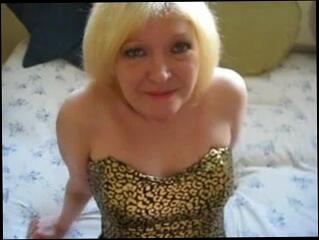 Watch the video about Squirty sucks drippy