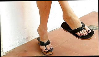 Video 1568954591: flip flop play, masturbating straight