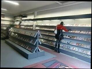 Video 763536401: gay crossdresser, amateur crossdresser, crossdresser outdoor, man crossdresser, dominante