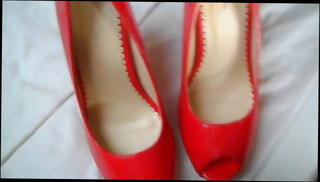 Video 1571096291: red toes, gay load