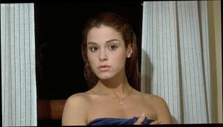 Video 258400504: phoebe cates