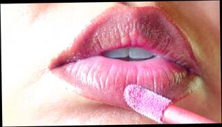 Watch the video about Pink Lips