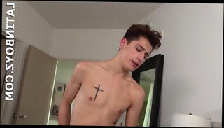 Video 935668025: gay latin teen twink, latin boy cums