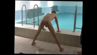 Video 1056777025: gay pain