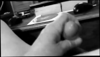 Video 502311001: pissing amateur, piss gay