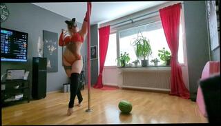 Video 1599959163: big ass twerk solo, twerking big ass babe, tits big ass twerk, solo amateur babe, twerks ass dances, blonde babe twerking, amateur solo female, ass crush, 60fps amateur, teasing