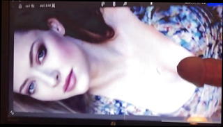 Video 1571085601: amanda seyfried, jizz, gay