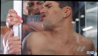 Video 1252589504: gay sex muscle hunks, gay sex cumshot, public sex cumshot, muscular hunk, ass bulge