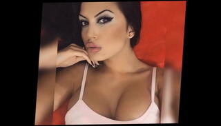 Watch the video about BEBAS SEXXXOSAS FEVER