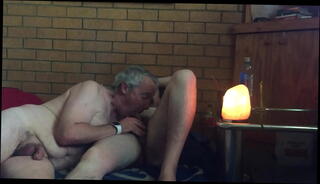 Video 730585225: amateur gay sucks, gay bear sucks