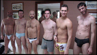 Video 1544087004: amateur gay hunks, one amateur, strip