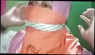 Video 1532218501: mom gagging, gagged masturbation, self gag, gagged masked, playing gagging, masturbating straight, indonesian masturbate
