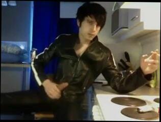 Video 59949301: gay man wanking, smoking wanking